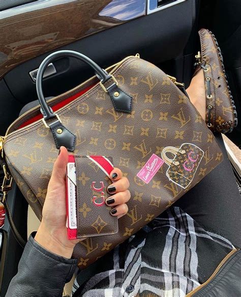 lv lovers|lvlovercc Instagram photos and videos.